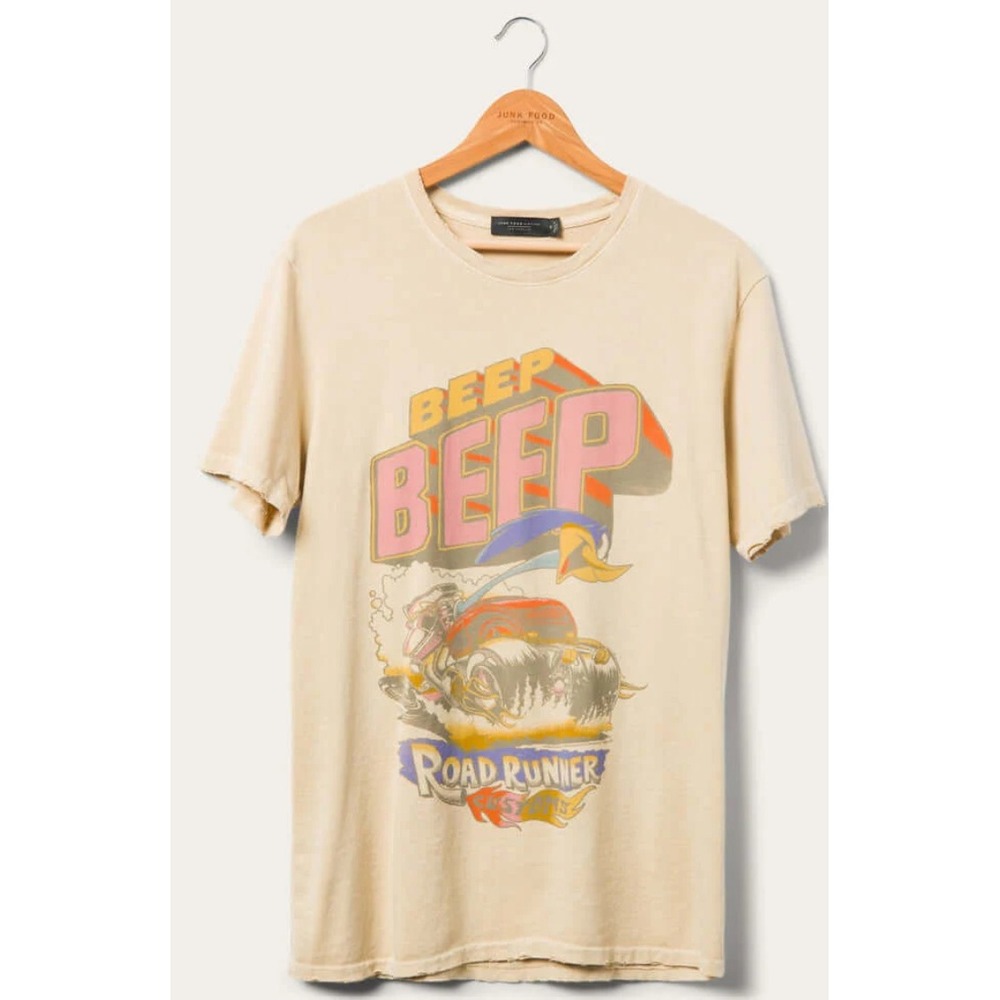 Junk Food Clothing Looney Tunes Road Runner Customs Beep Graphic T-Shirt Tan L